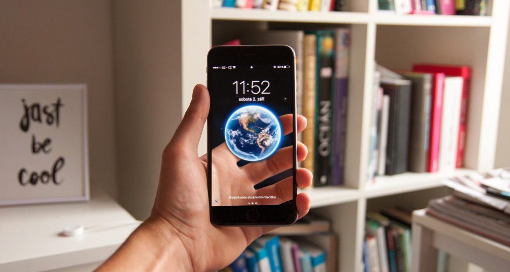 The Next Evolution of Ecommerce Imagery – 3D and AR Images